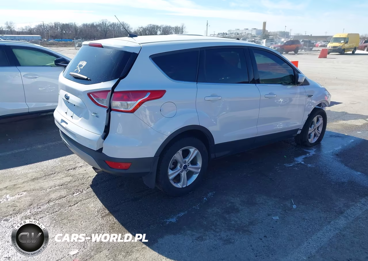 2015 Ford Escape Se VIN:1FMCU9GX6FUC71957 - 4