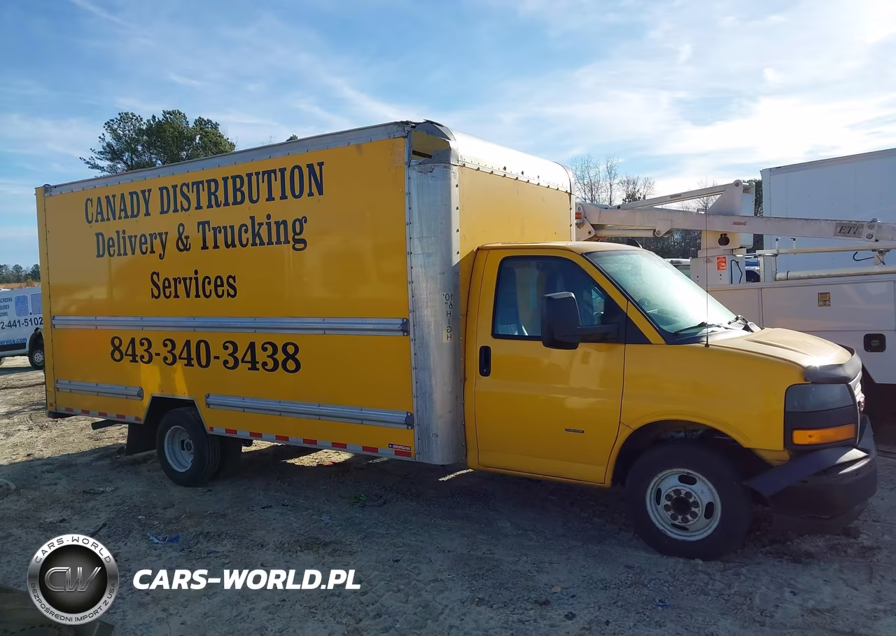 2020 GMC Savana Cutaway Work Van VIN:7GZ37TCG5LN007779 - 17