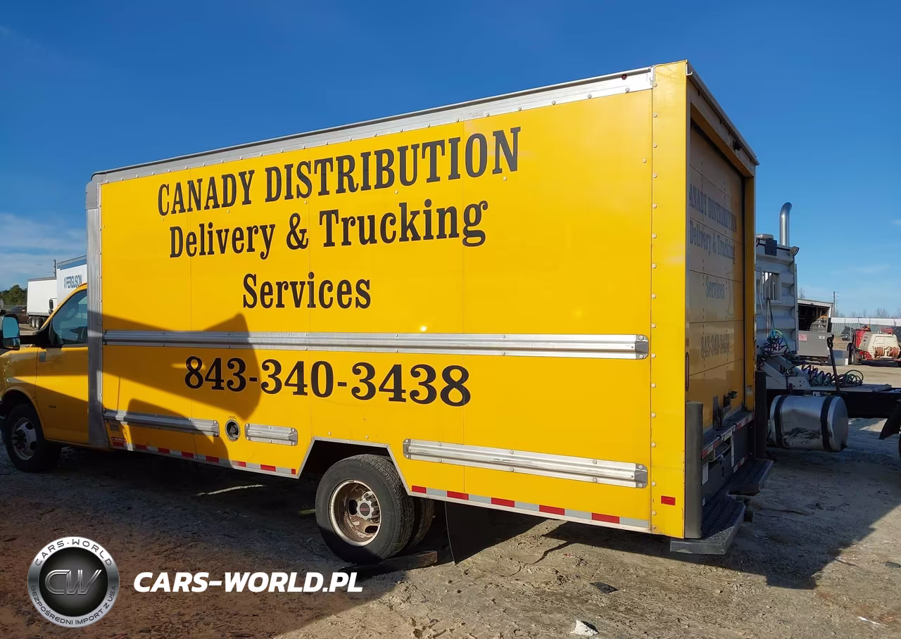 2020 GMC Savana Cutaway Work Van VIN:7GZ37TCG5LN007779 - 18