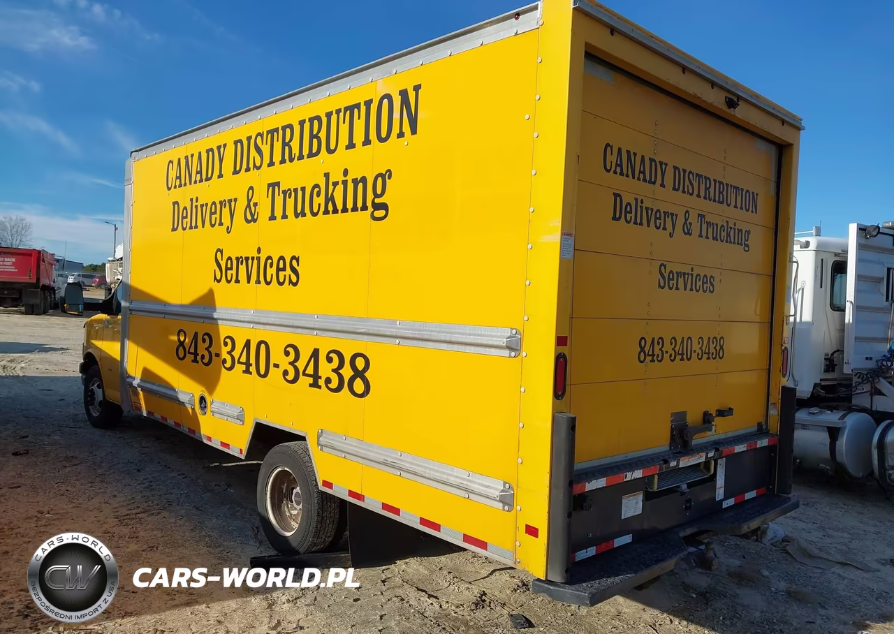 2020 GMC Savana Cutaway Work Van VIN:7GZ37TCG5LN007779 - 3