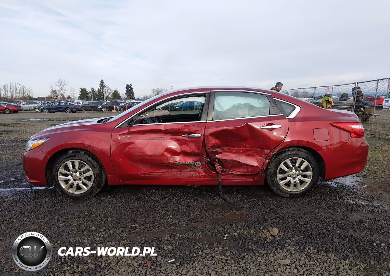 2017 Nissan Altima 2.5 S VIN:1N4AL3AP8HN336587 - 14