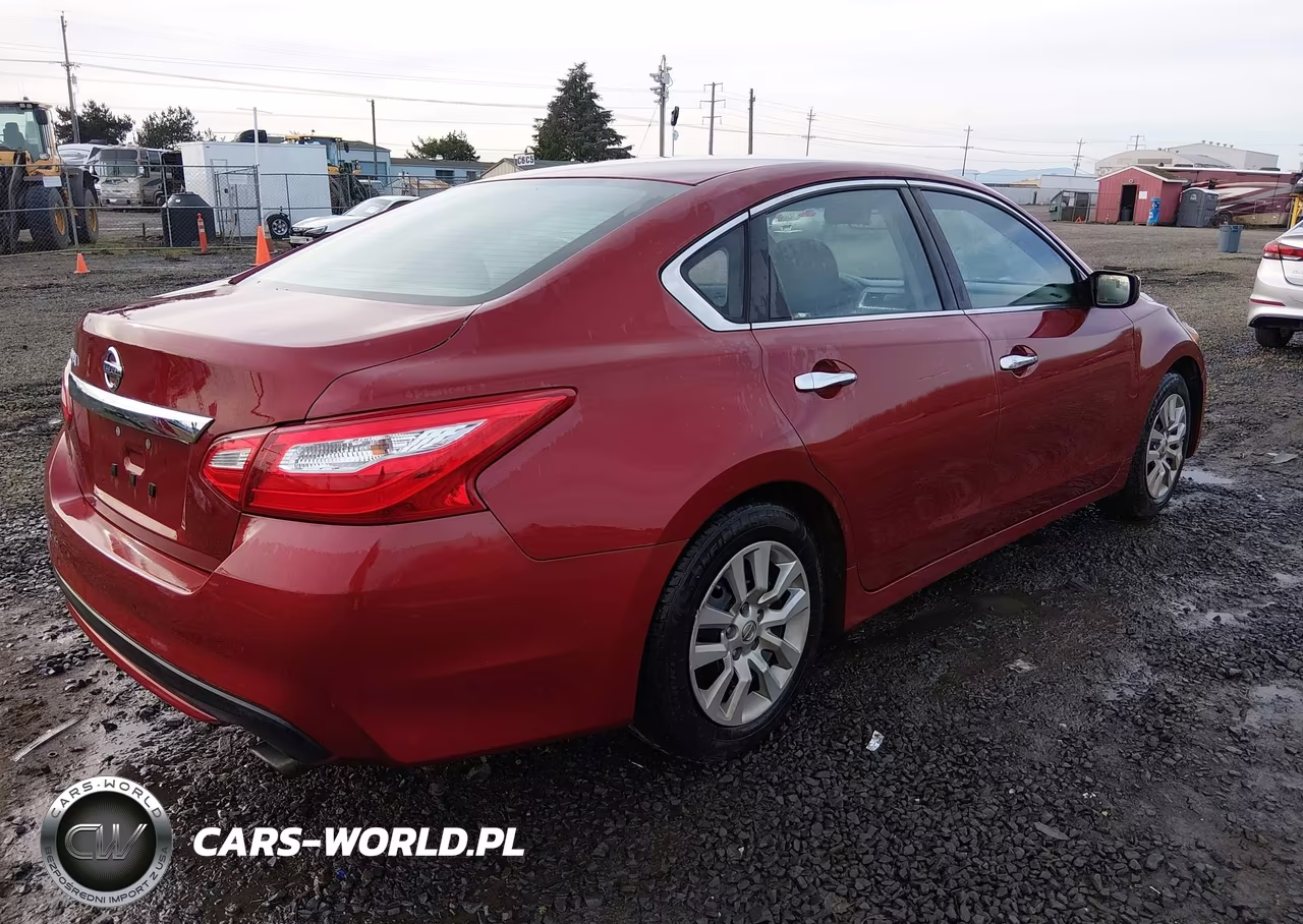 2017 Nissan Altima 2.5 S VIN:1N4AL3AP8HN336587 - 4