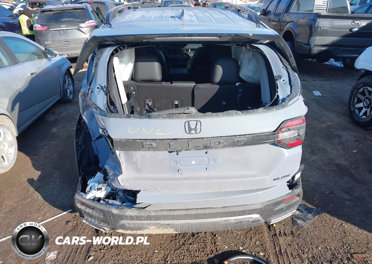 2026 Honda Pilot Elite VIN:5FNYG1H8XTB002097 - 12