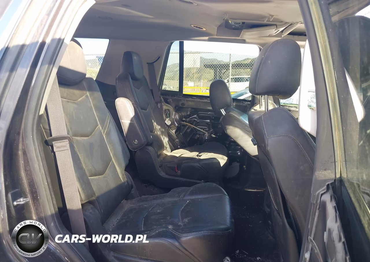 2015 Cadillac Escalade Premium VIN:1GYS3CKJ3FR238088 - 8