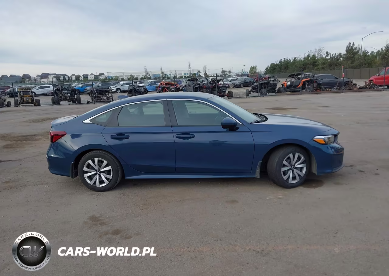 2025 Honda Civic Lx VIN:2HGFE2F2XSH549088 - 13
