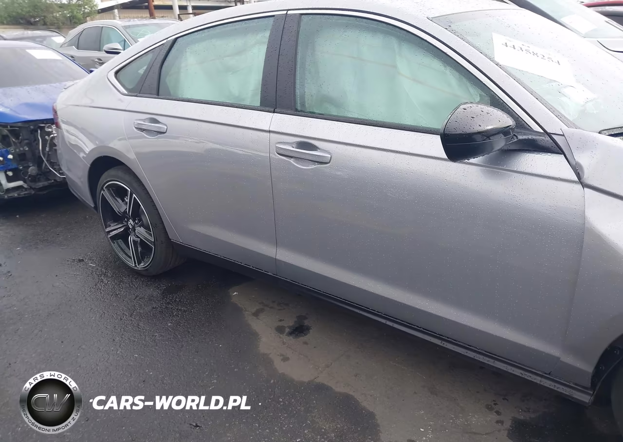 2025 Honda Accord Hybrid Sport VIN:1HGCY2F52SA094661 - 13