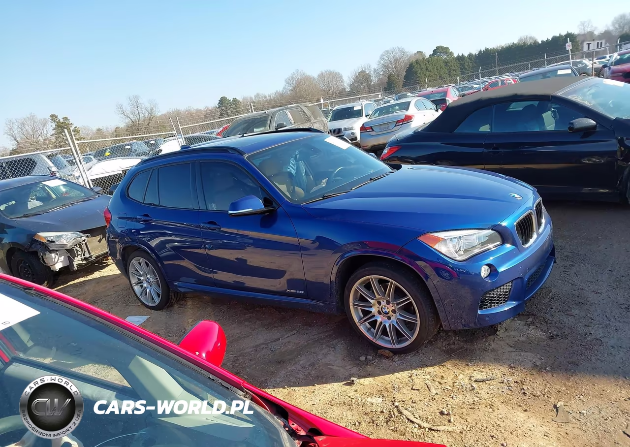 2014 BMW X1 xDrive28I VIN:WBAVL1C58EVY11790 - 13