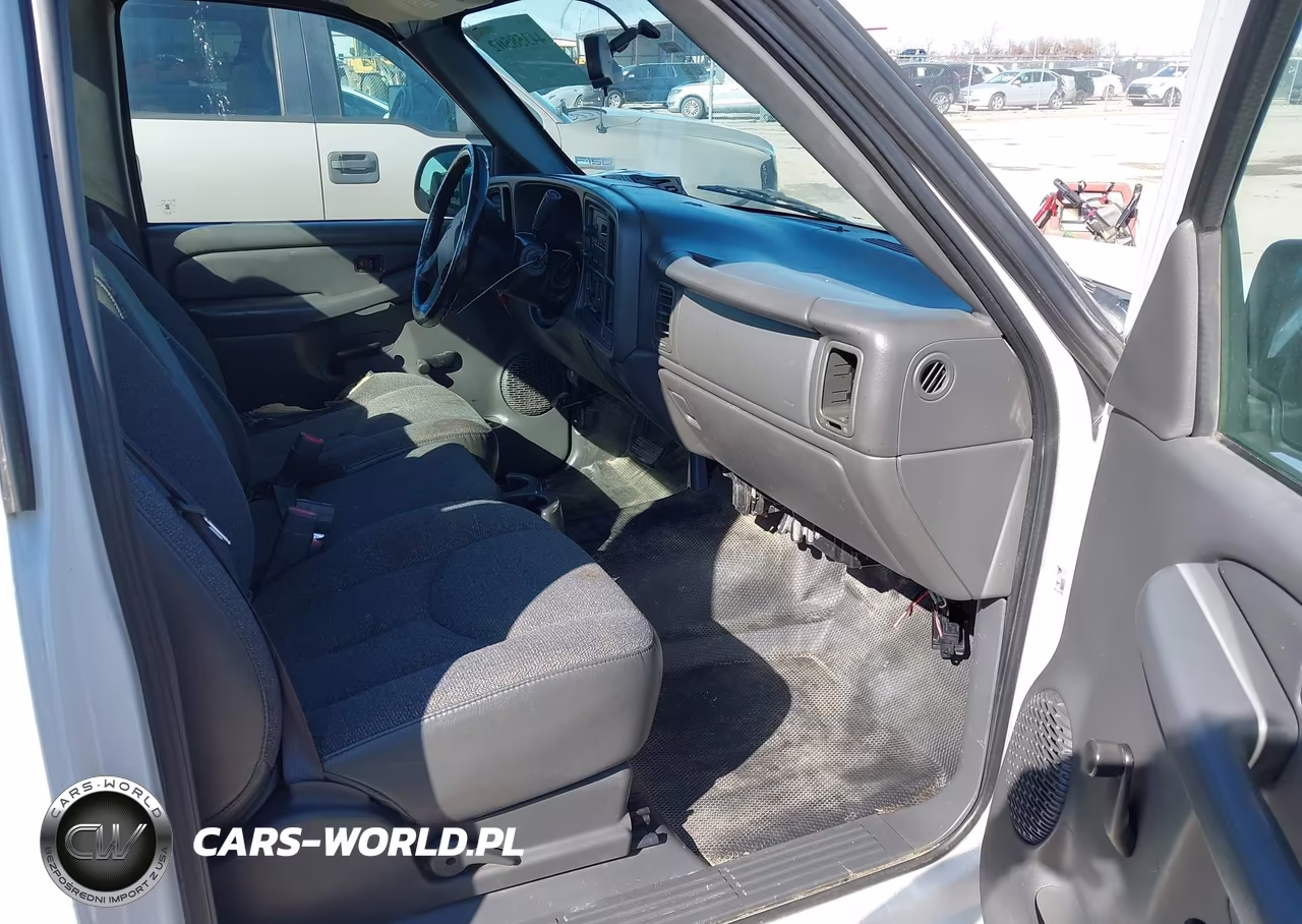 2006 GMC Sierra 1500 Work Truck VIN:3GTEC14XX6G267743 - 5