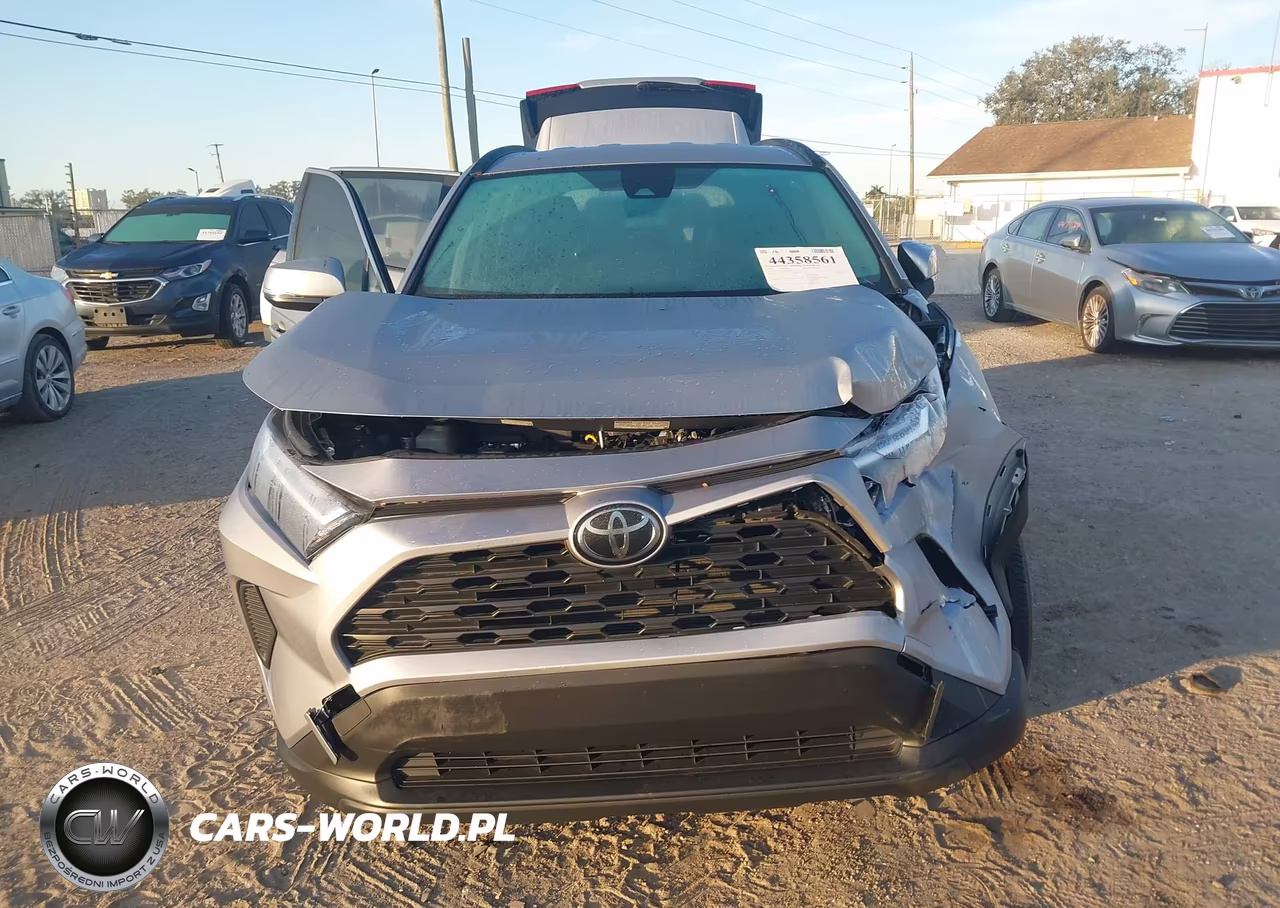 2025 Toyota Rav4 Hybrid Le VIN:JTMMWRFV2SD325753 - 12