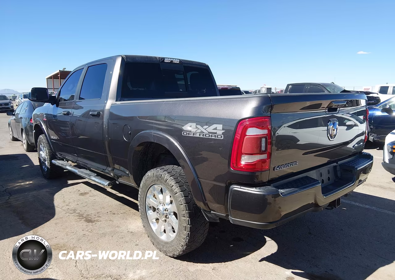 2020 Ram 2500 Laramie 4X4 6'4 Box VIN:3C6UR5FL7LG237033 - 15