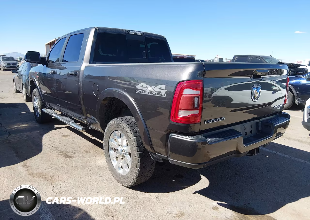 2020 Ram 2500 Laramie 4X4 6'4 Box VIN:3C6UR5FL7LG237033 - 3