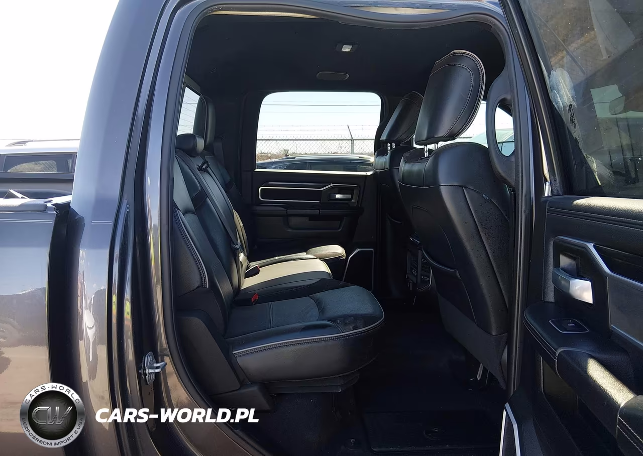 2020 Ram 2500 Laramie 4X4 6'4 Box VIN:3C6UR5FL7LG237033 - 8