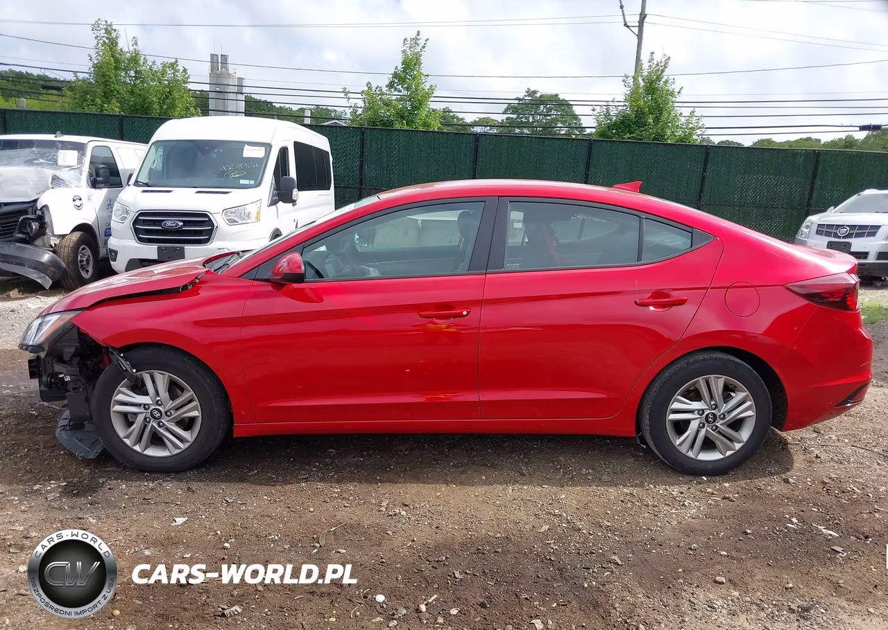 2020 Hyundai Elantra Sel VIN:5NPD84LF6LH568777 - 15