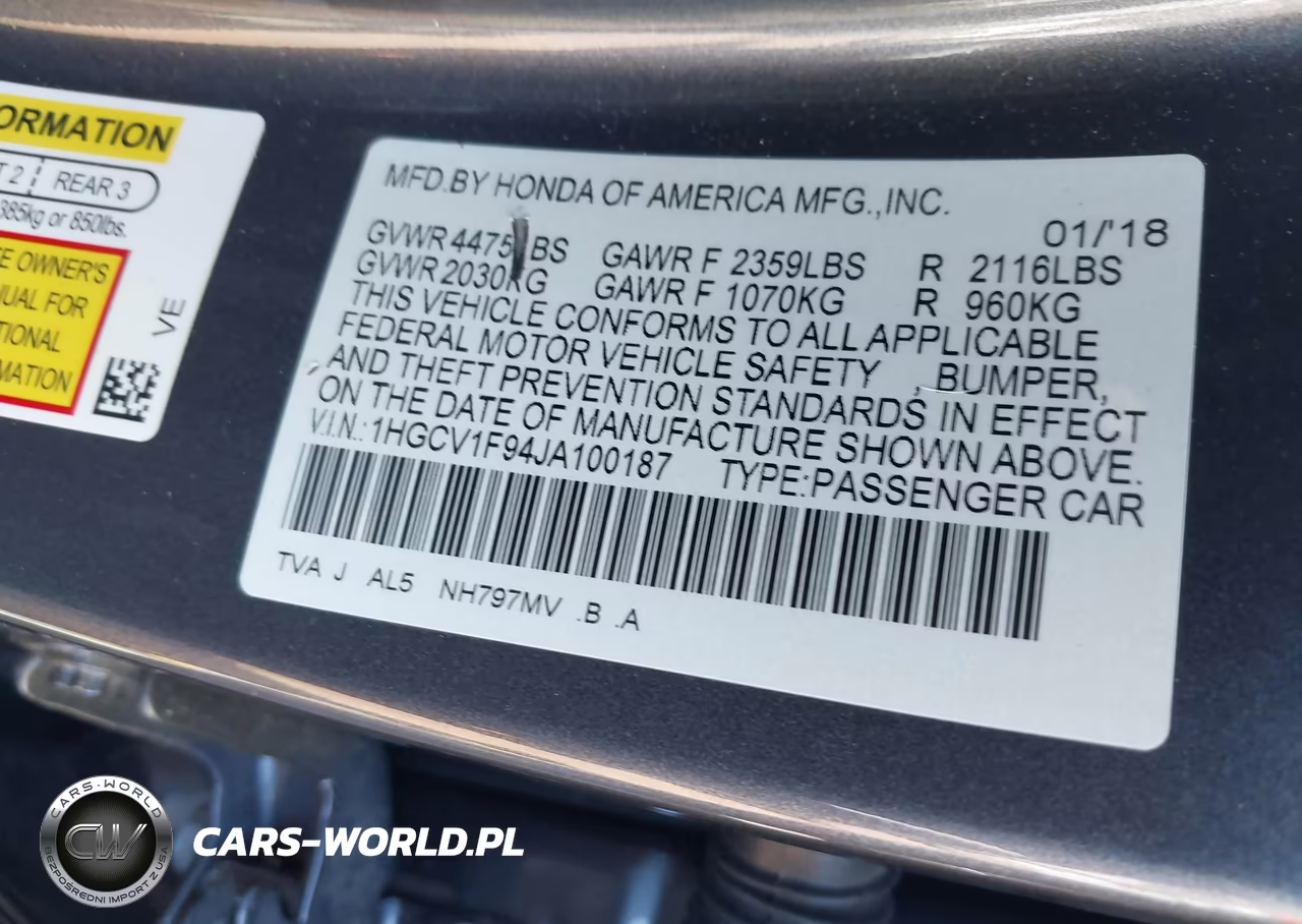 2018 Honda Accord Touring VIN:1HGCV1F94JA100187 - 9