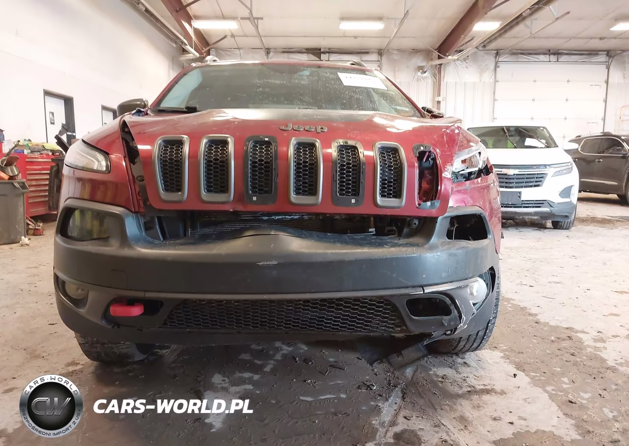 2017 Jeep Cherokee Trailhawk 4X4 VIN:1C4PJMBB7HW632942 - 6