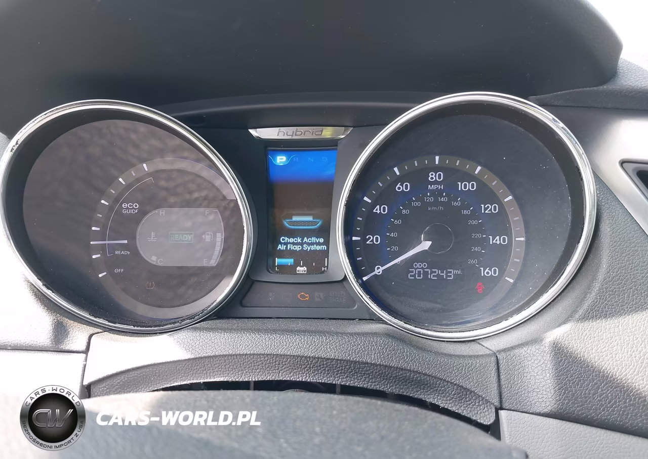 2015 Hyundai Sonata Hybrid VIN:KMHEC4A42FA138594 - 7