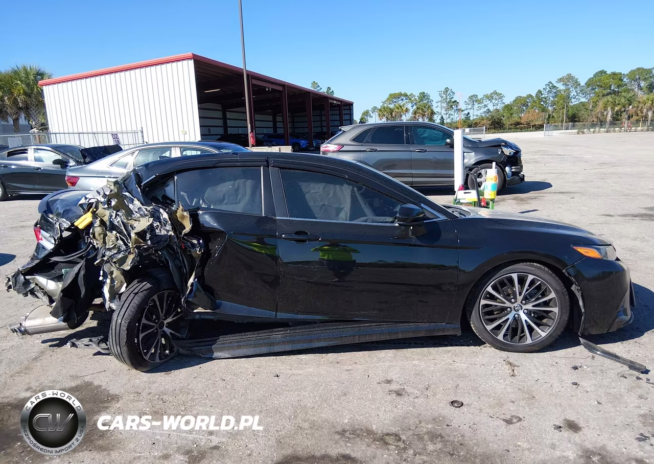 2019 Toyota Camry Se VIN:4T1B11HK7KU293677 - 13