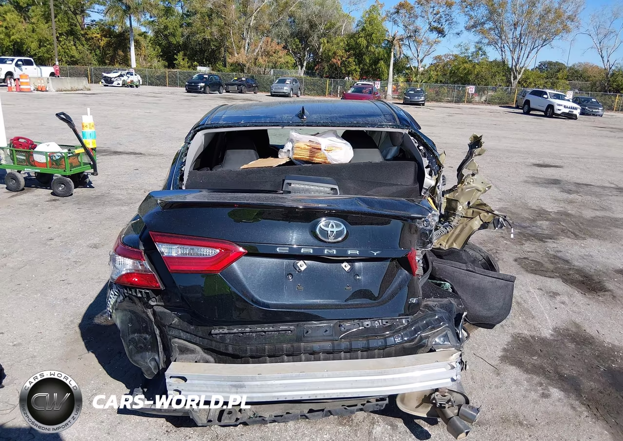 2019 Toyota Camry Se VIN:4T1B11HK7KU293677 - 16