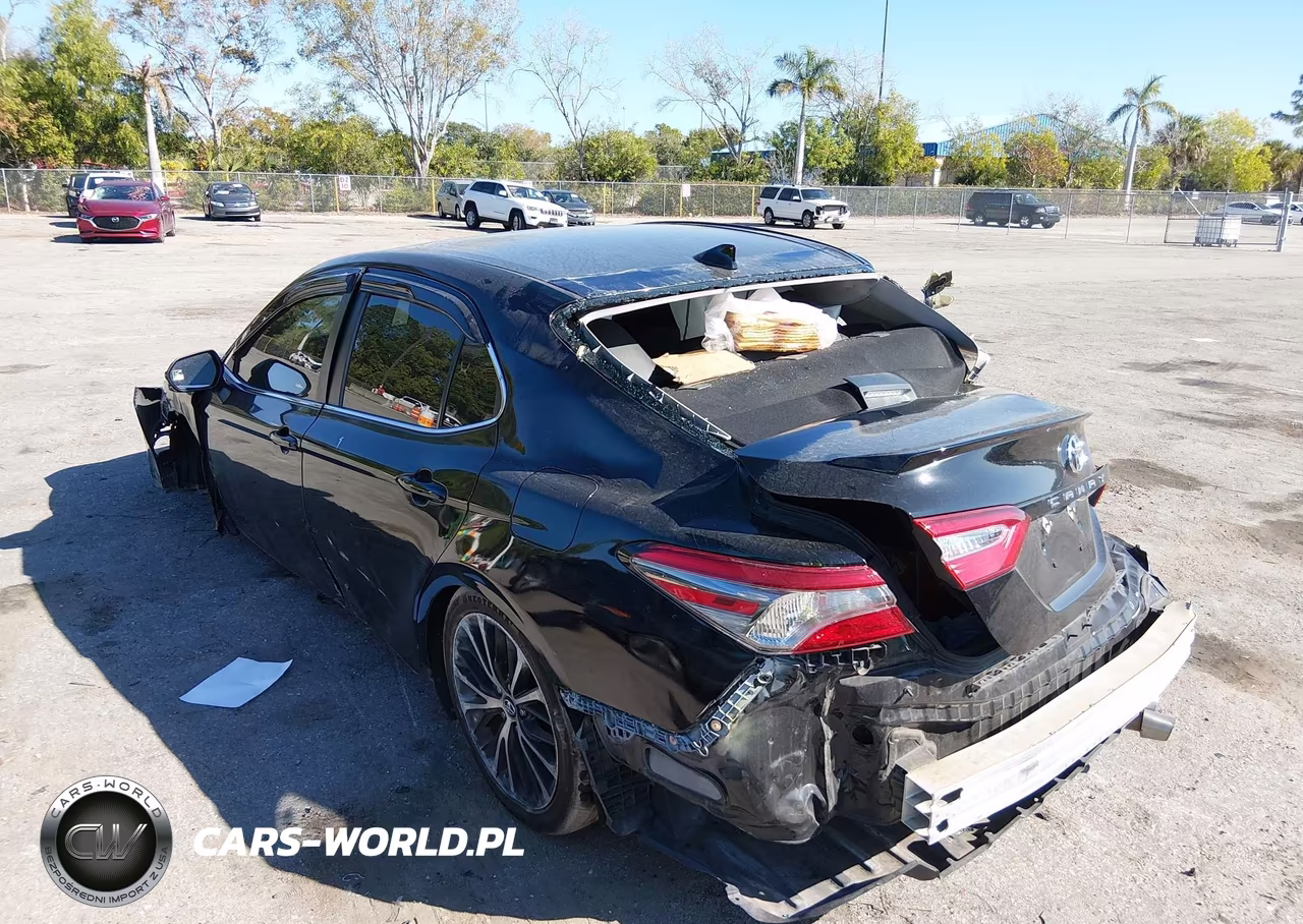 2019 Toyota Camry Se VIN:4T1B11HK7KU293677 - 3