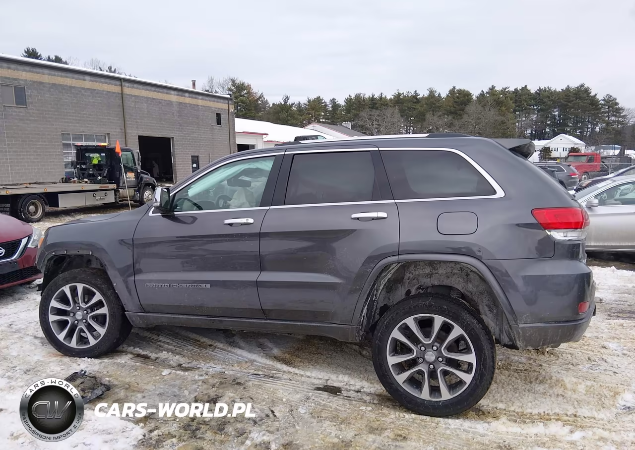 2017 Jeep Grand Cherokee Overland 4X4 VIN:1C4RJFCG0HC954466 - 14