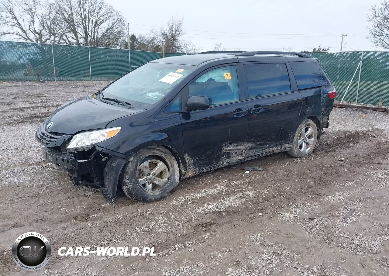 2016 Toyota Sienna Le 8 Passenger VIN:5TDKK3DCXGS711818 - 2