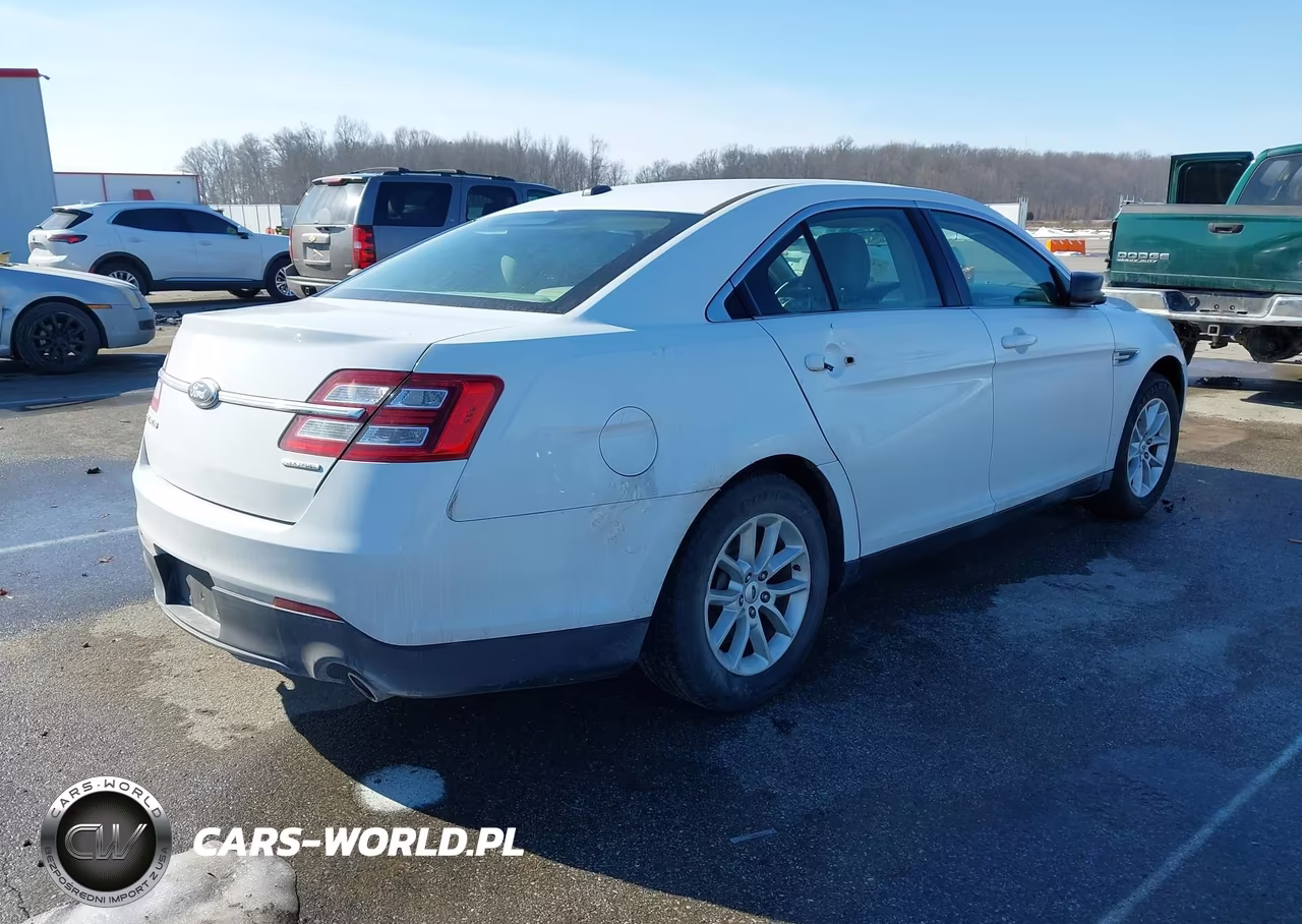 2014 Ford Taurus Se VIN:1FAHP2D87EG145163 - 4