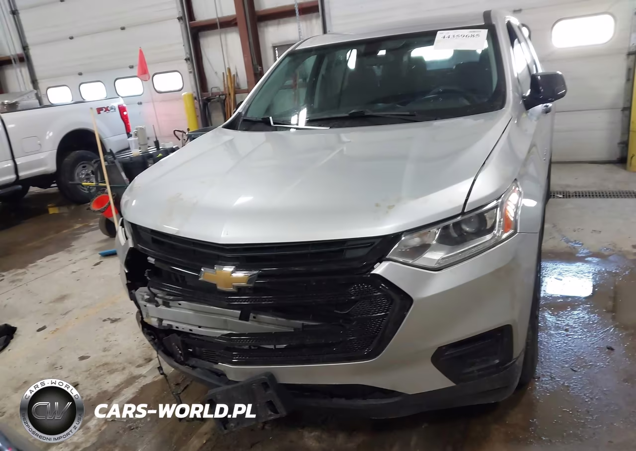 2019 Chevrolet Traverse Ls VIN:1GNEVFKW5KJ251869 - 12