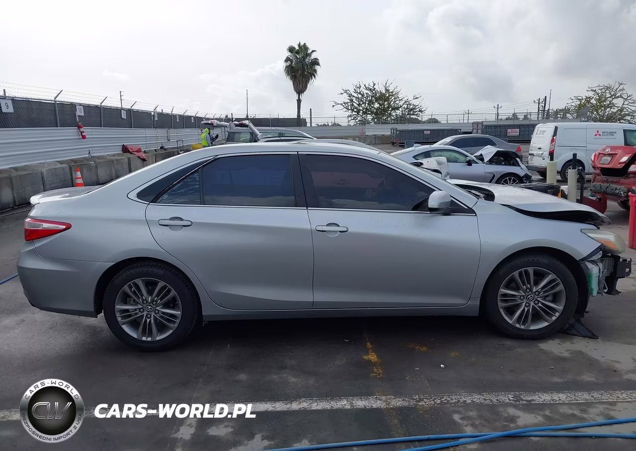 2016 Toyota Camry Se VIN:4T1BF1FK4GU239037 - 13