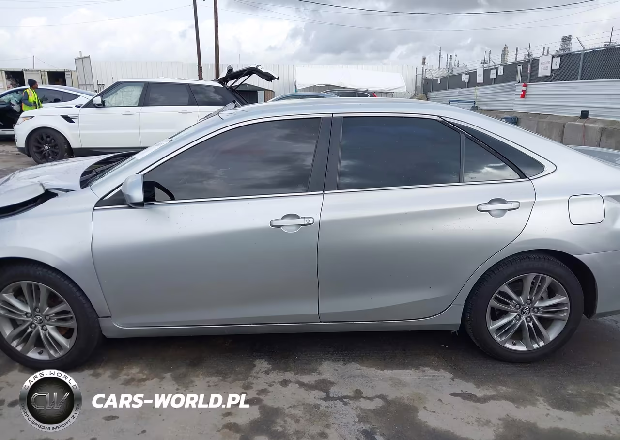 2016 Toyota Camry Se VIN:4T1BF1FK4GU239037 - 14