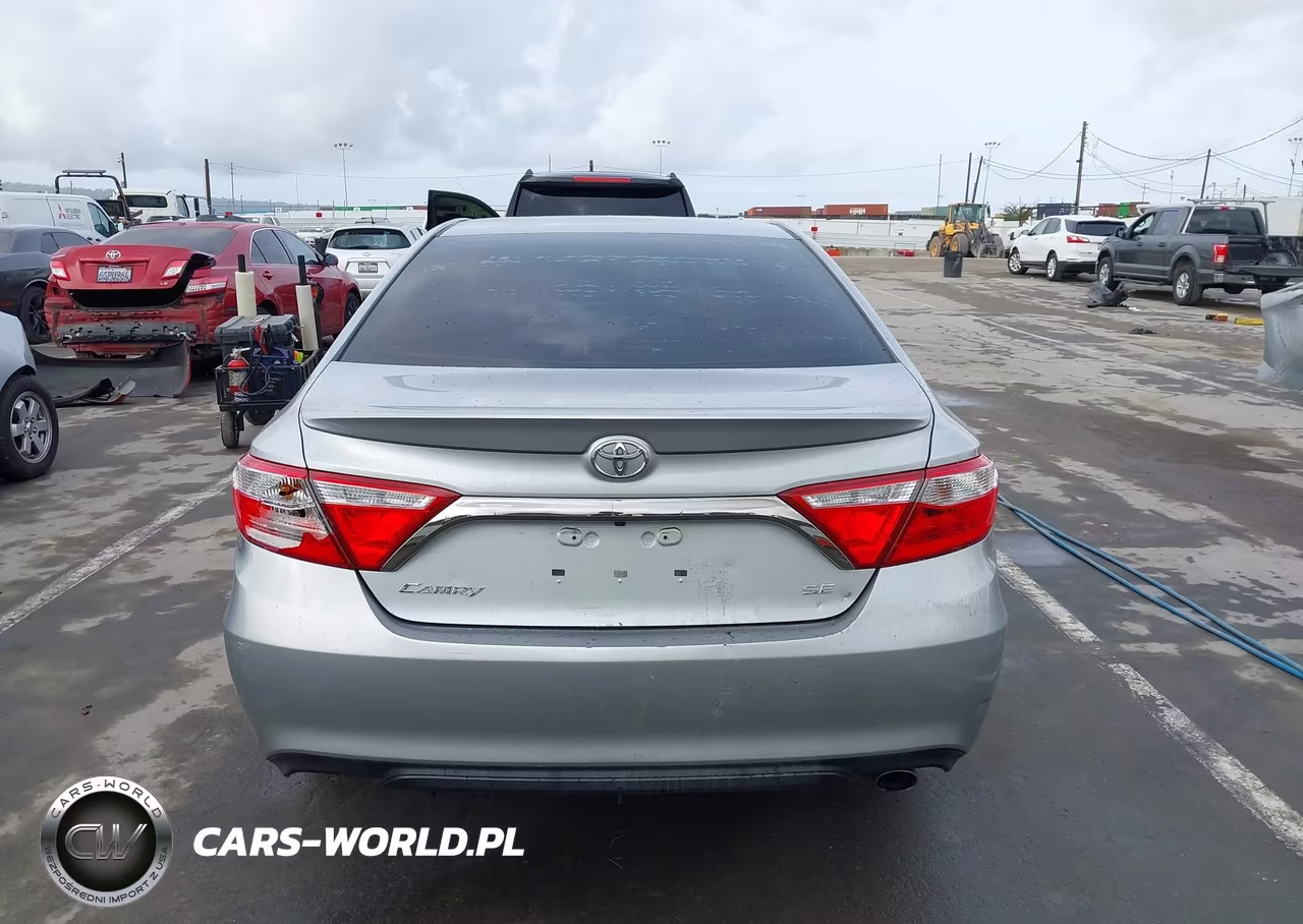 2016 Toyota Camry Se VIN:4T1BF1FK4GU239037 - 16
