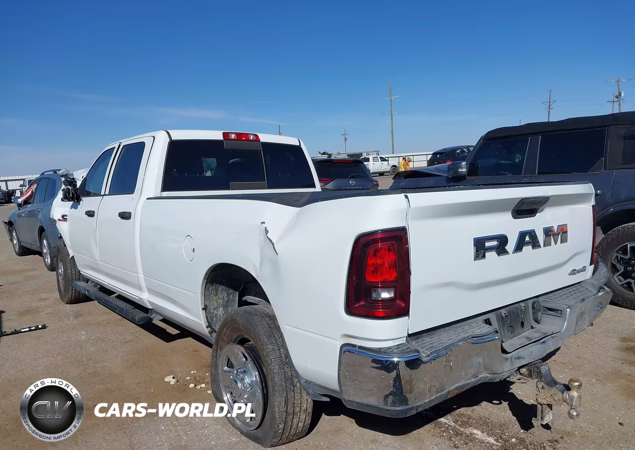 2025 Ram 2500 Tradesman 4X4 8' Box VIN:3C63R5HLXSG591975 - 3