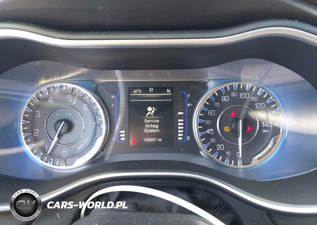 2017 Chrysler 200 Limited VIN:1C3CCCAB1HN510205 - 7