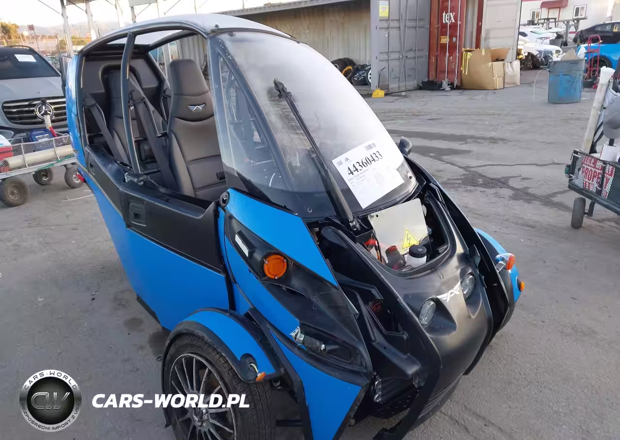 2022 Arcimoto Fuv
