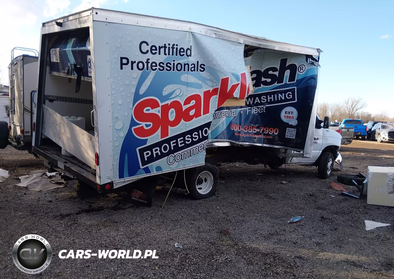 2024 Ford E-450 Cutaway VIN:1FDXE4FN6RDD29667 - 4