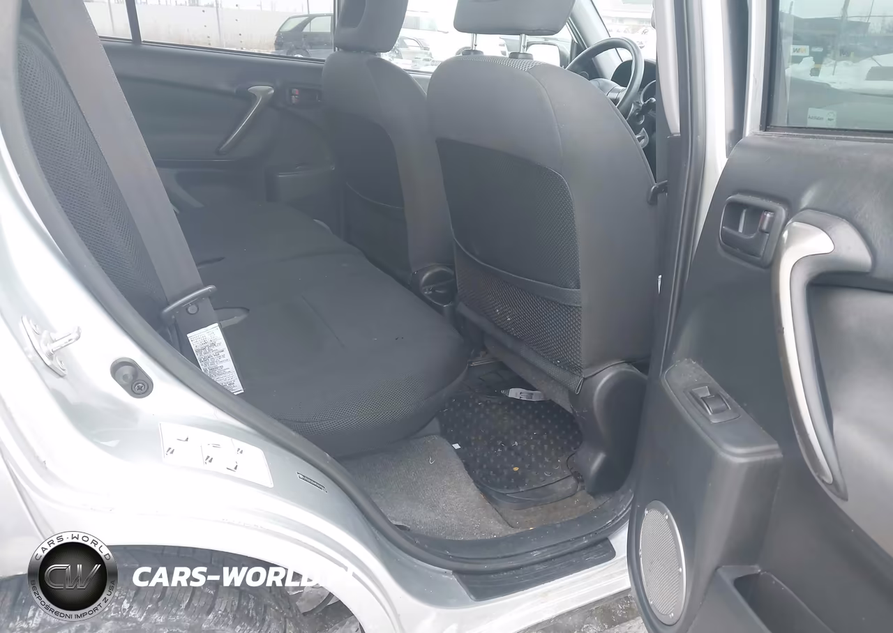 2005 Toyota Rav4 VIN:JTEGD20V850070990 - 8