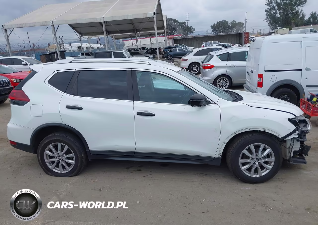 2018 Nissan Rogue Sv VIN:KNMAT2MT6JP570928 - 14
