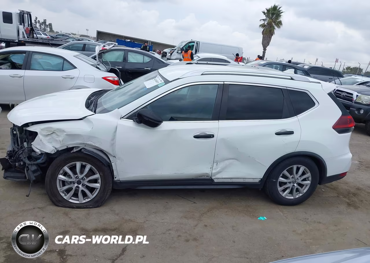 2018 Nissan Rogue Sv VIN:KNMAT2MT6JP570928 - 15