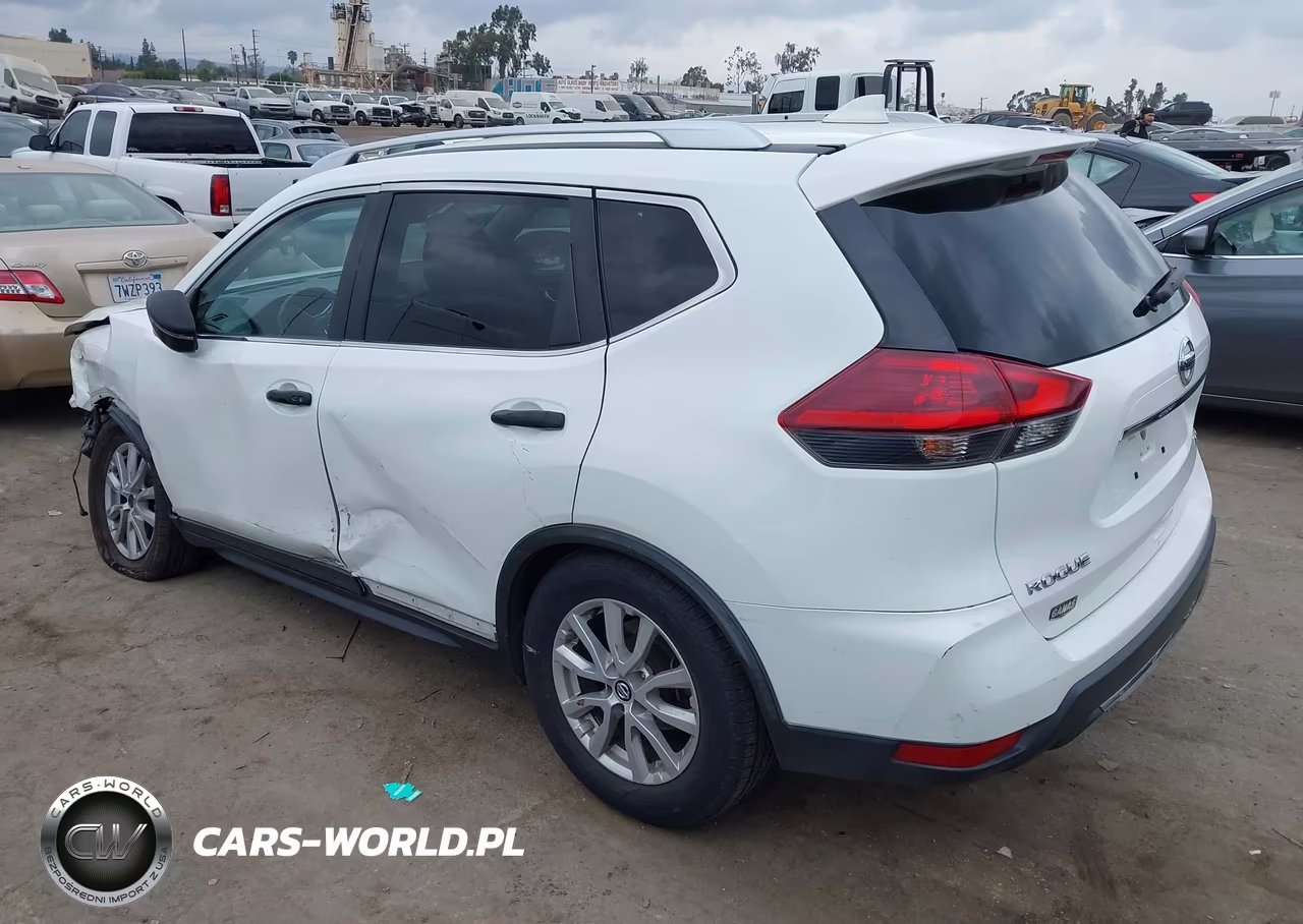 2018 Nissan Rogue Sv VIN:KNMAT2MT6JP570928 - 3