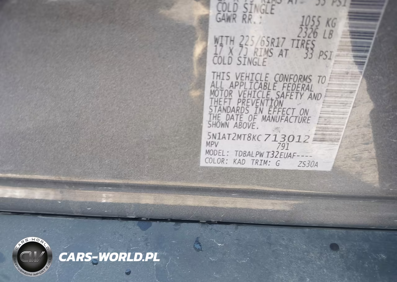 2019 Nissan Rogue S VIN:5N1AT2MT8KC713012 - 9