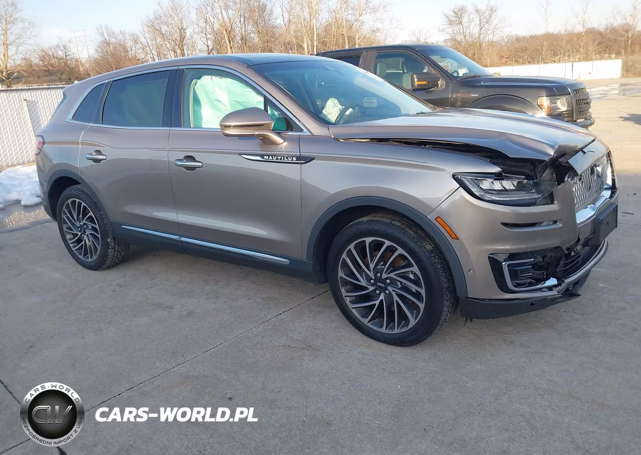 2019 Lincoln Nautilus Reserve