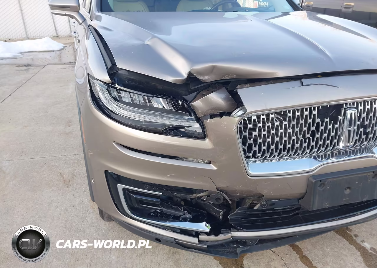 2019 Lincoln Nautilus Reserve VIN:2LMPJ8LP1KBL51391 - 6