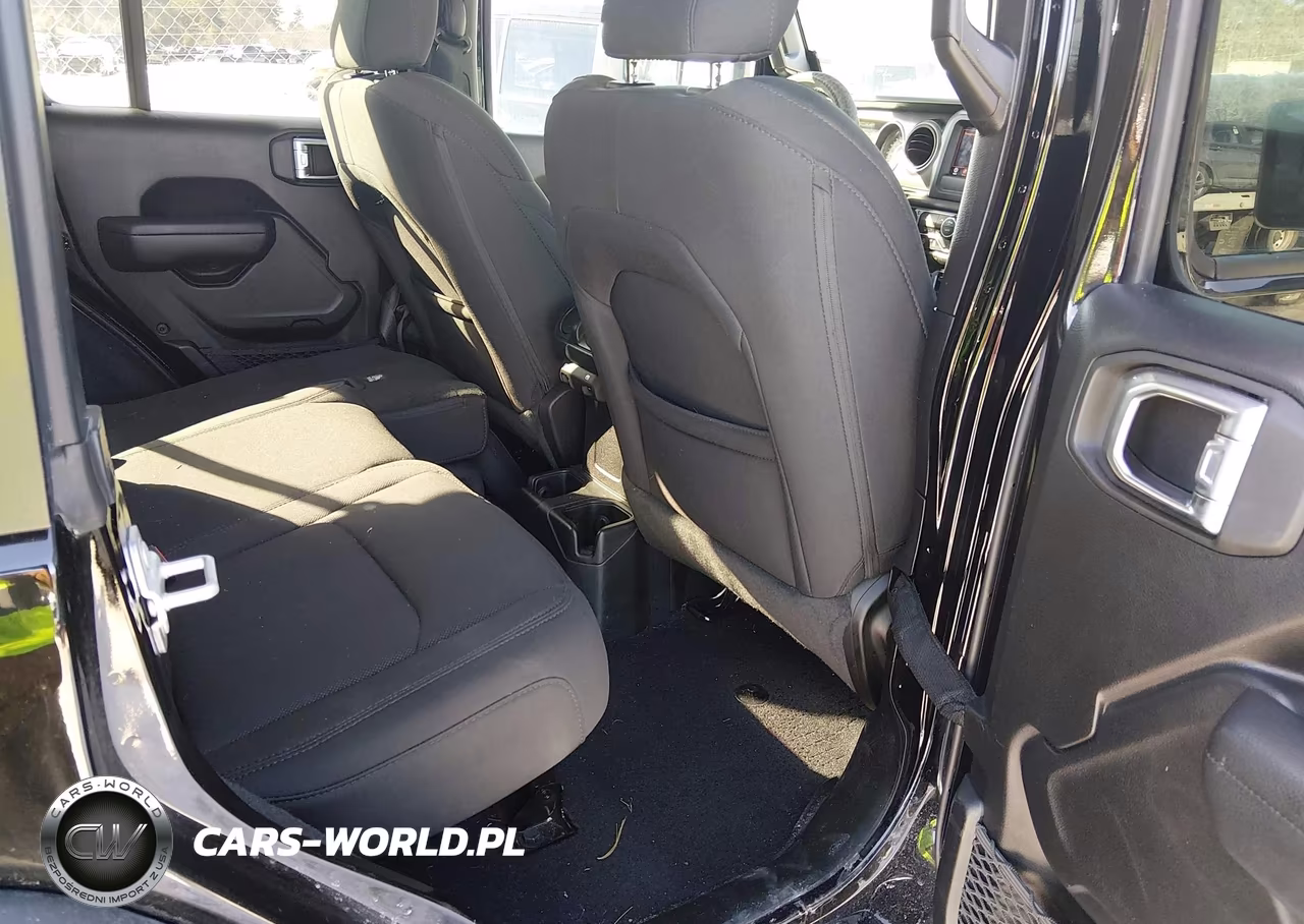 2023 Jeep Wrangler 4-Door Willys 4X4 VIN:1C4HJXDG1PW625014 - 8