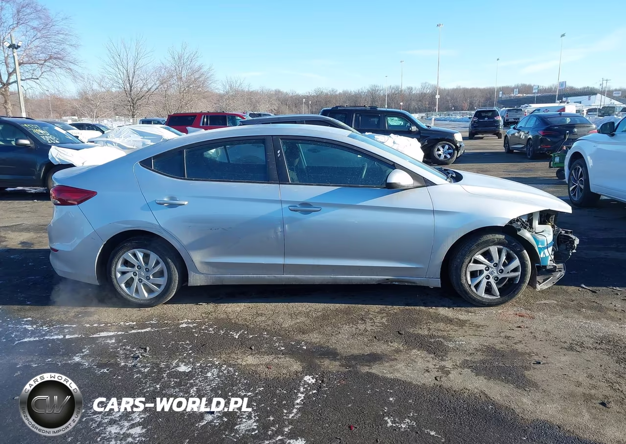 2018 Hyundai Elantra Se VIN:5NPD74LF7JH389762 - 12