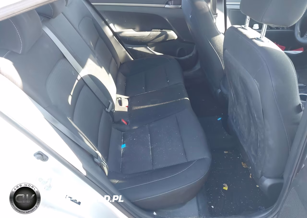 2018 Hyundai Elantra Se VIN:5NPD74LF7JH389762 - 8