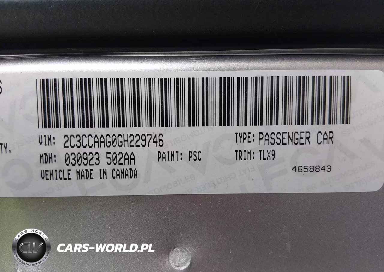 2016 Chrysler 300 Limited VIN:2C3CCAAG0GH229746 - 9