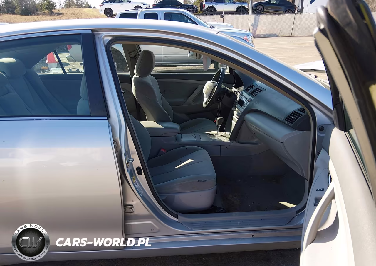 2010 Toyota Camry Hybrid VIN:4T1BB3EK5AU119571 - 5
