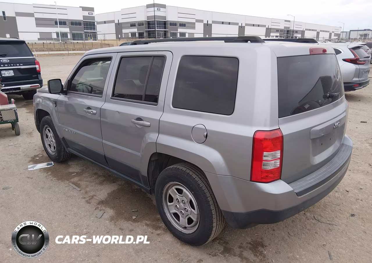 2015 Jeep Patriot Sport VIN:1C4NJPBB1FD115962 - 3