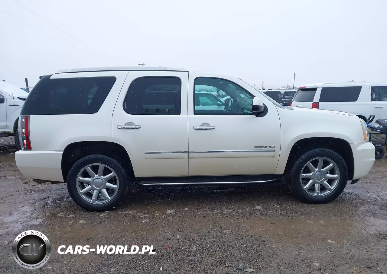 2011 GMC Yukon Denali VIN:1GKS2EEF7BR360169 - 13