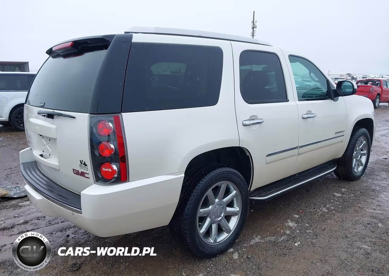 2011 GMC Yukon Denali VIN:1GKS2EEF7BR360169 - 4