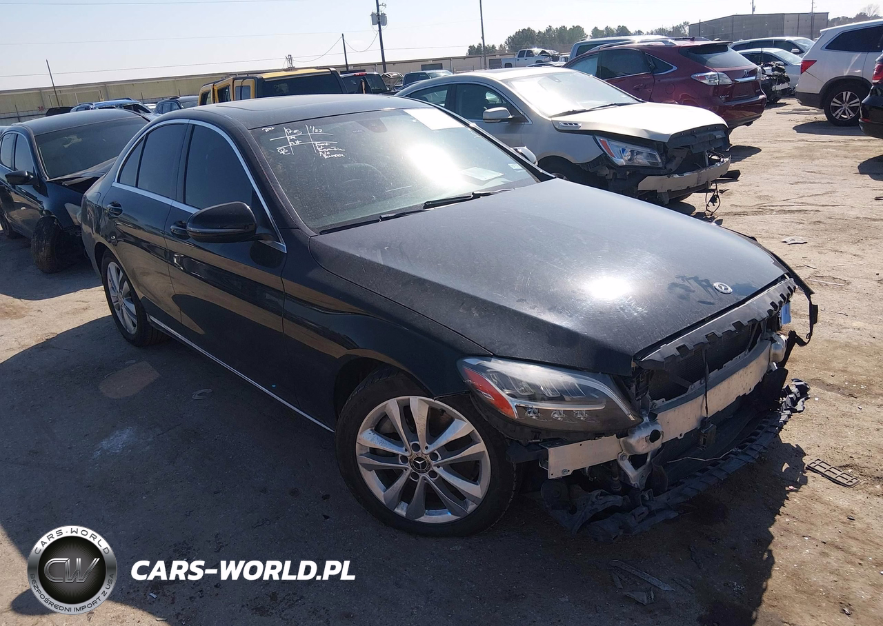 2019 Mercedes-Benz C 300